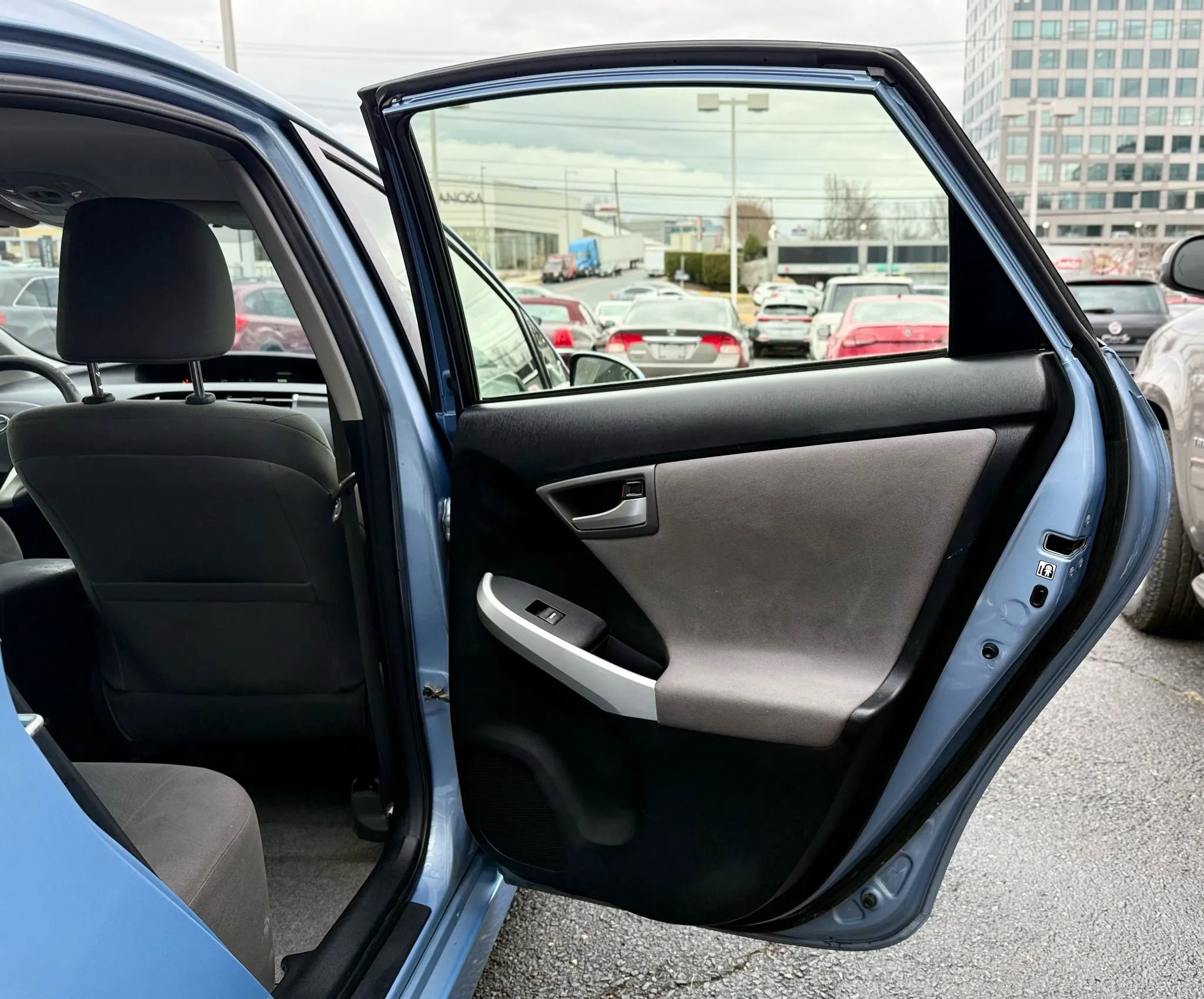 Used 2013 Toyota Prius Prime Plug-In Hybrid FWD image 28