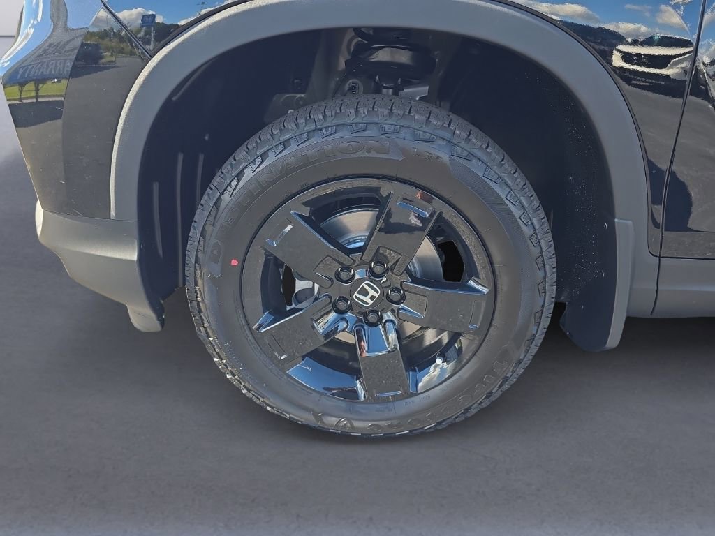 New 2026 Honda Ridgeline Black Edition image 10