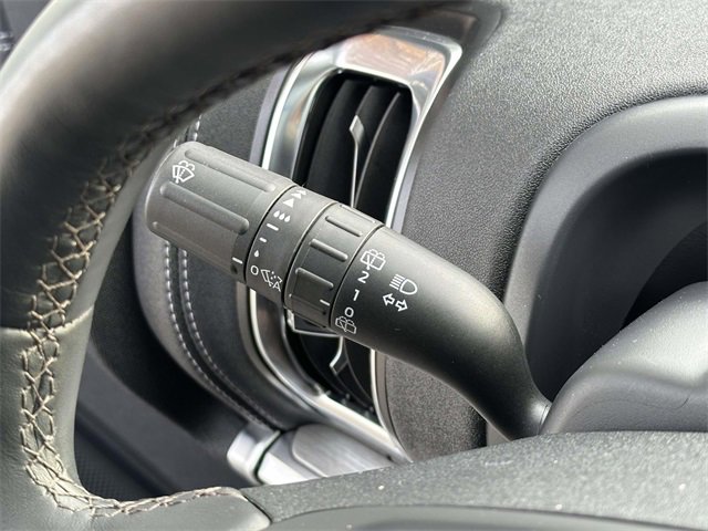 Used 2025 Ford Expedition Max Platinum image 17