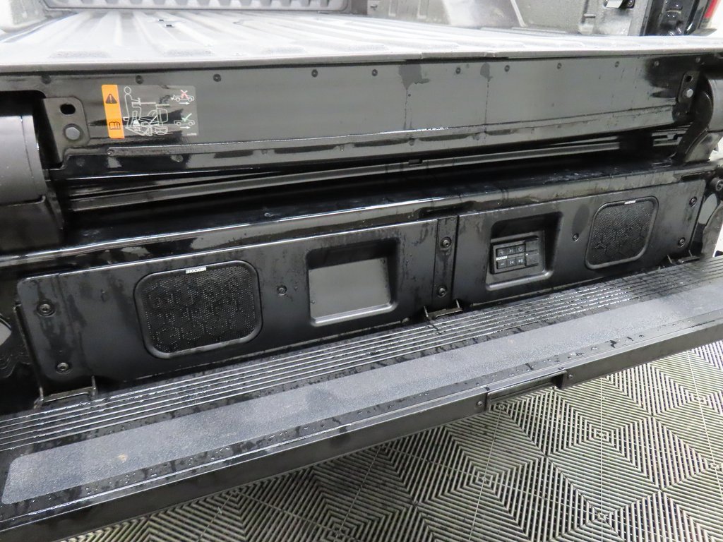 Used 2025 GMC Sierra 2500 AT4X image 45