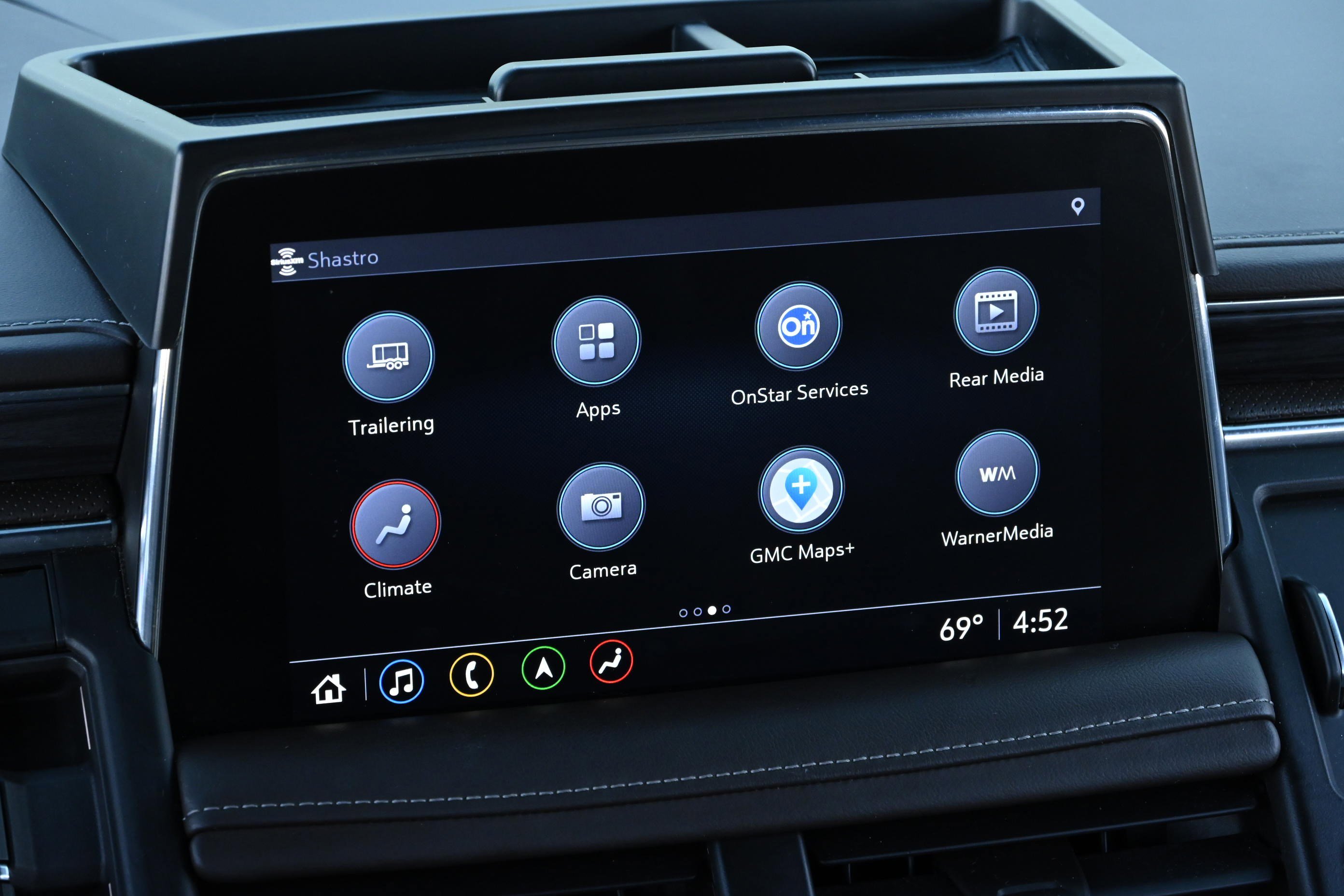 Used 2021 GMC Yukon SLT w/ SLT Premium Package image 18