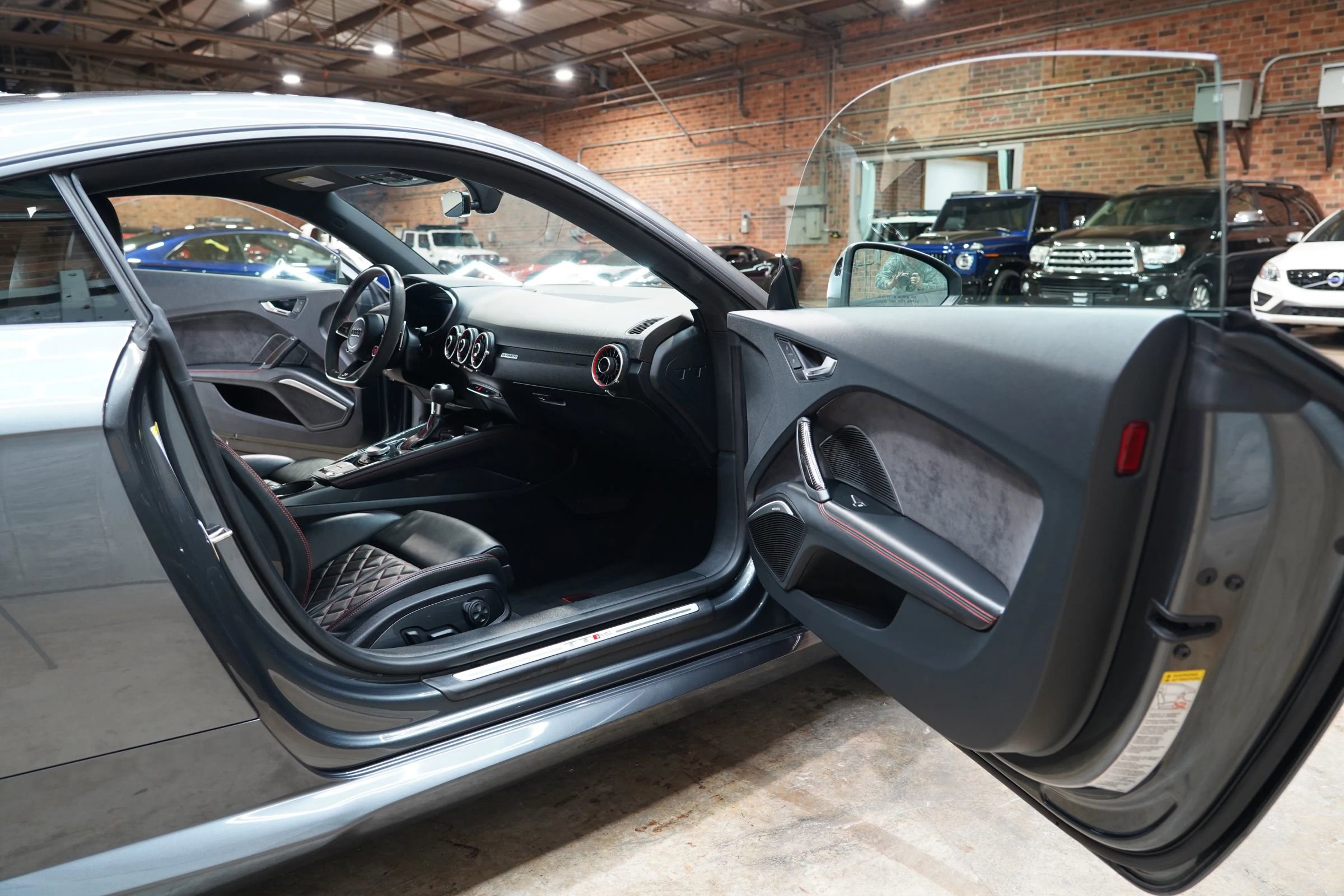 Used 2018 Audi TT RS w/ Technology Package image 50