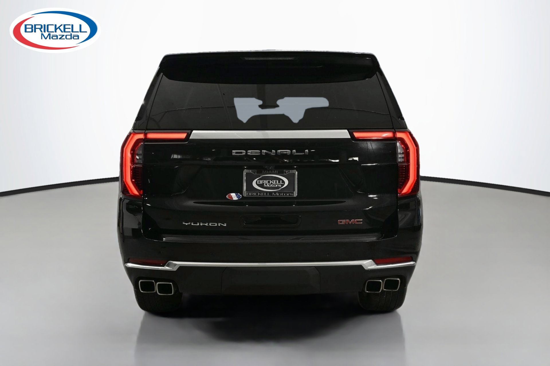 Used 2025 GMC Yukon Denali AWD/4WD image 4