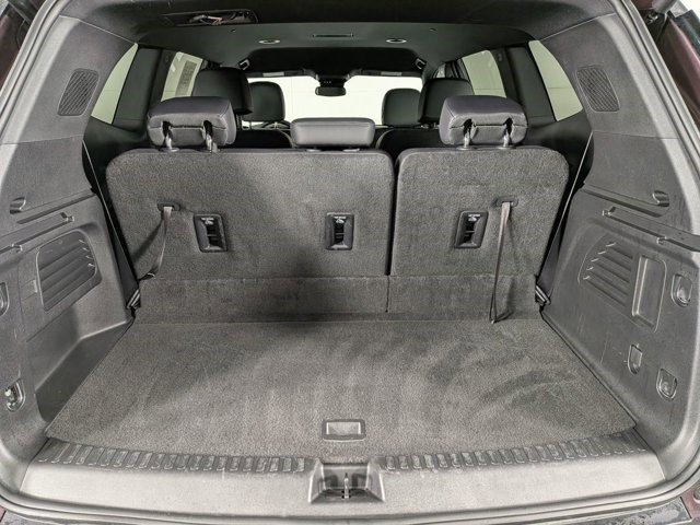 Certified 2025 GMC Acadia Elevation w/ Elevation Premium Package image 11