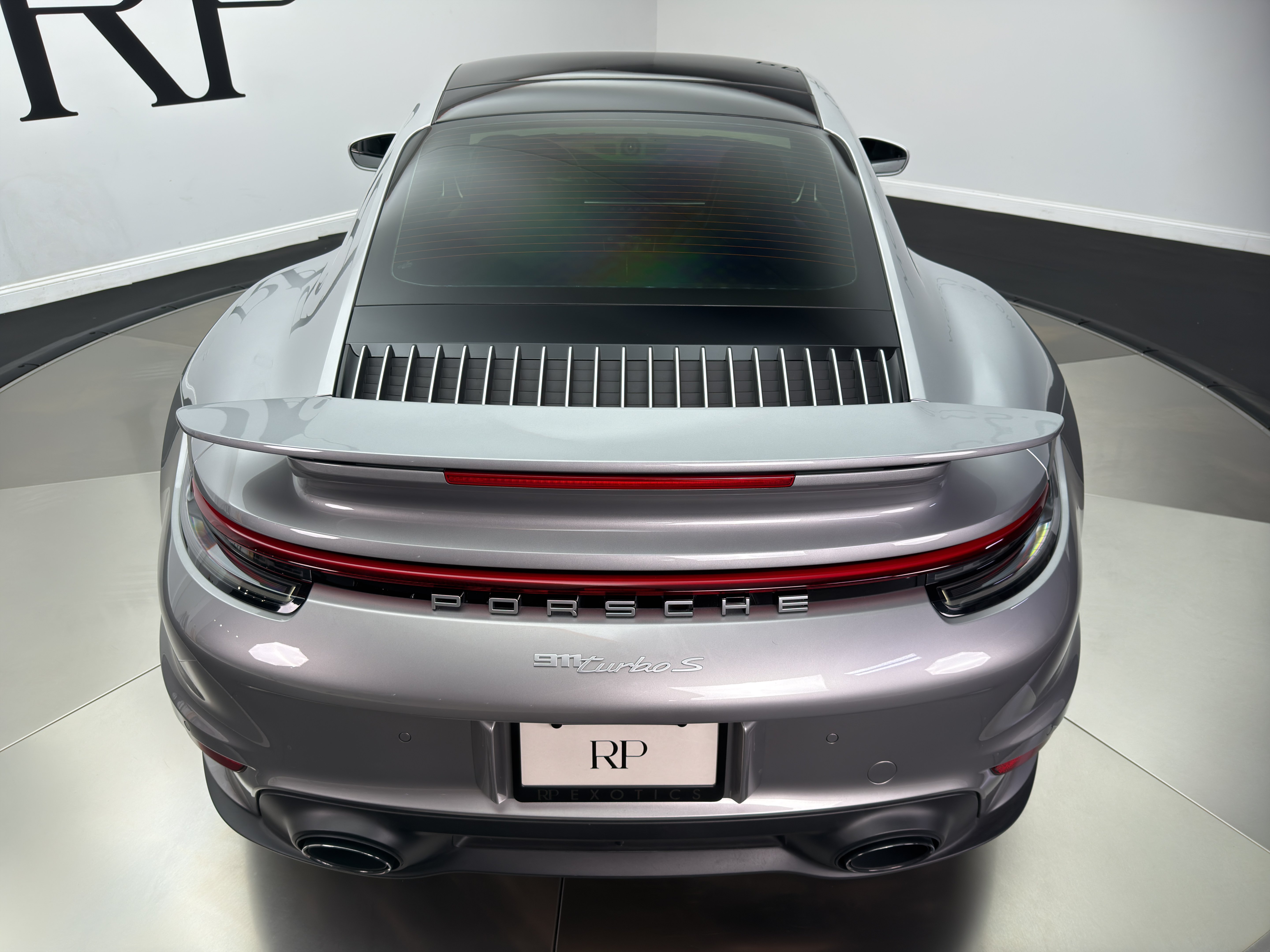 Used 2022 Porsche 911 GT3 RS AWD/4WD image 11