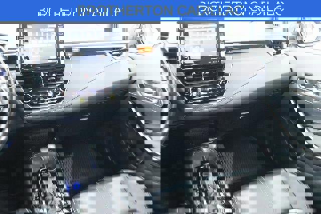 Used 2021 Toyota Corolla XSE image 25