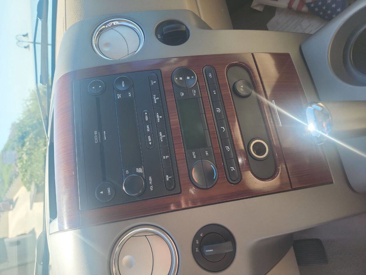 Used 2006 Ford F150 Lariat image 31