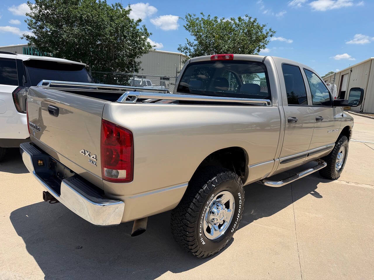 Used 2004 Dodge Ram 2500 Truck SLT w/ Trailer Tow Group AWD/4WD image 28