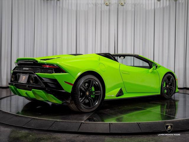 Used 2021 Lamborghini Huracan EVO RWD image 19