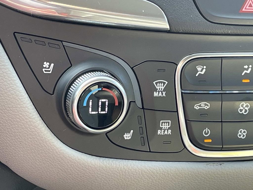 New 2026 Chevrolet Equinox LT w/ Convenience Package II image 24