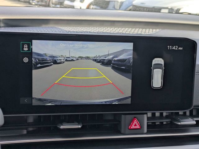New 2026 Kia Carnival LXS FWD image 20