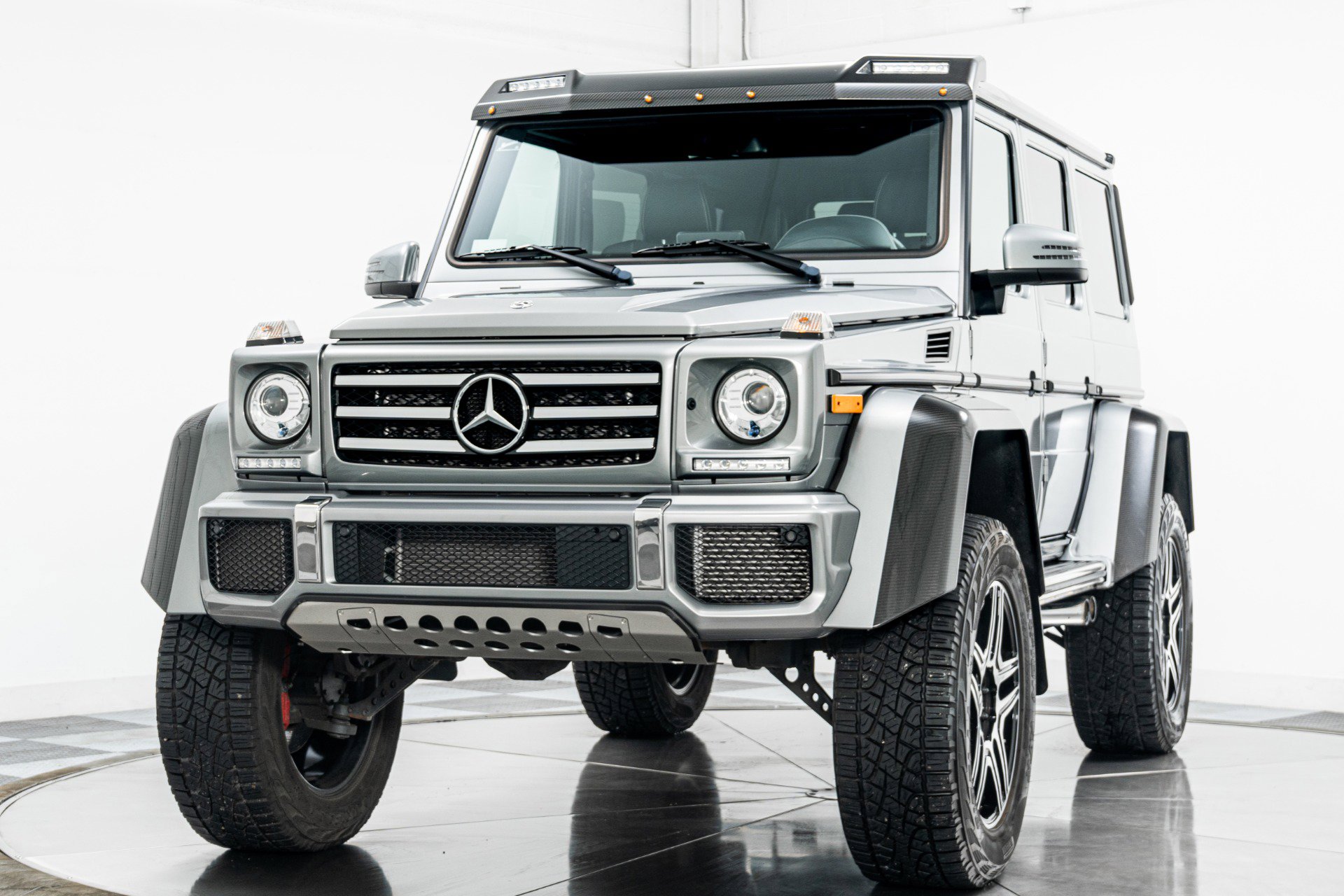 Used 2018 Mercedes-Benz G 550 Squared image 5
