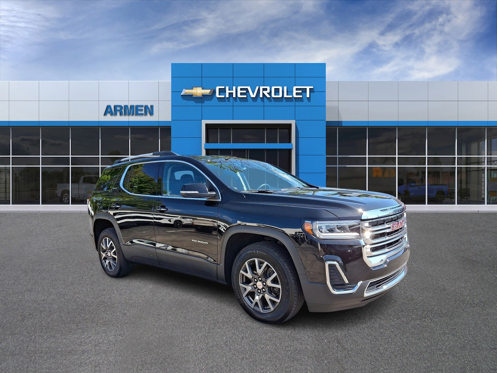 Certified 2023 GMC Acadia SLE w/ Driver Convenience Package AWD/4WD image 4