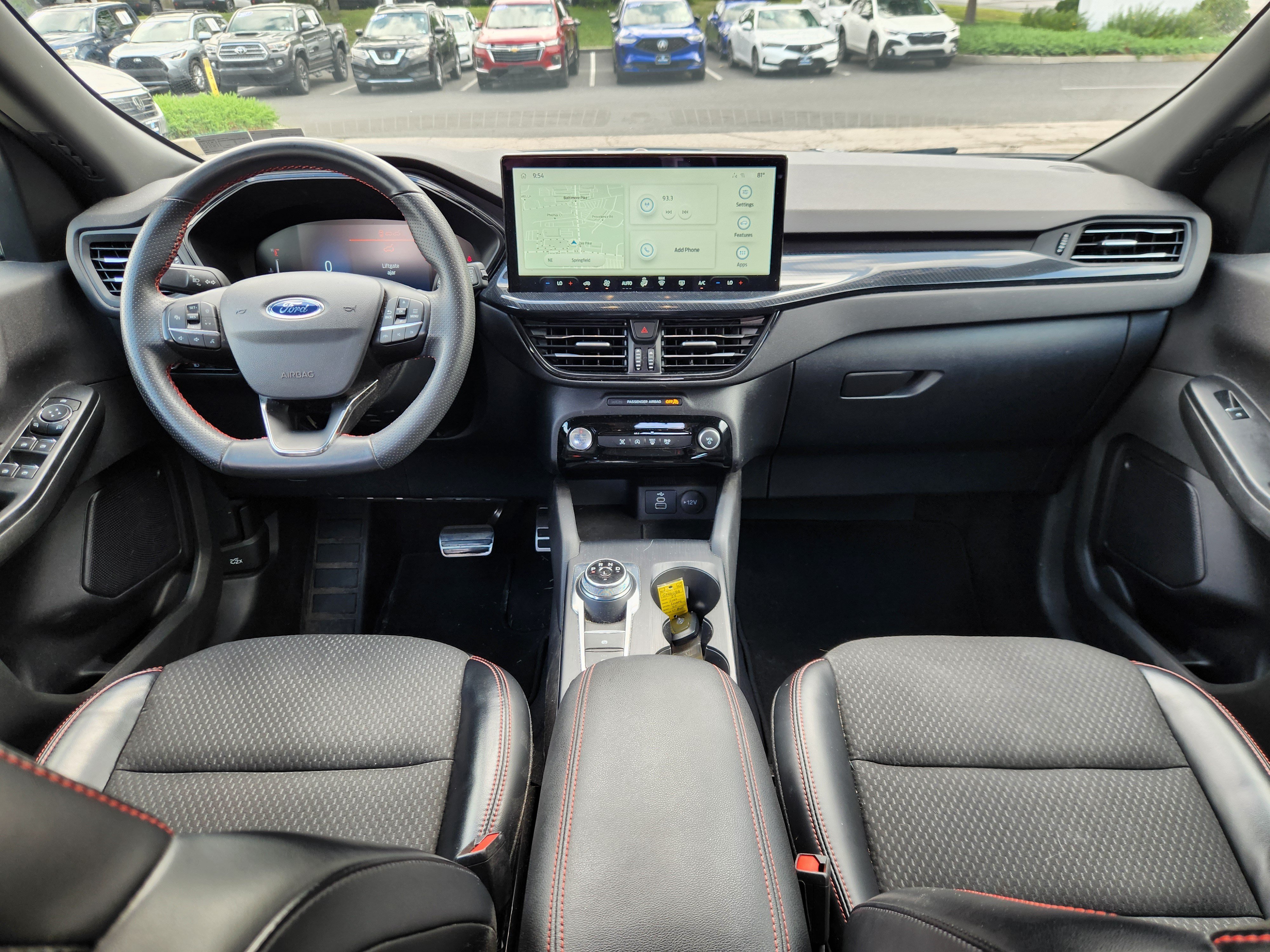 Used 2024 Ford Escape ST-Line w/ Tech Pack #1 FWD image 8