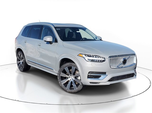 New 2025 Volvo XC90 T8 Plus w/ Protection Package Premier