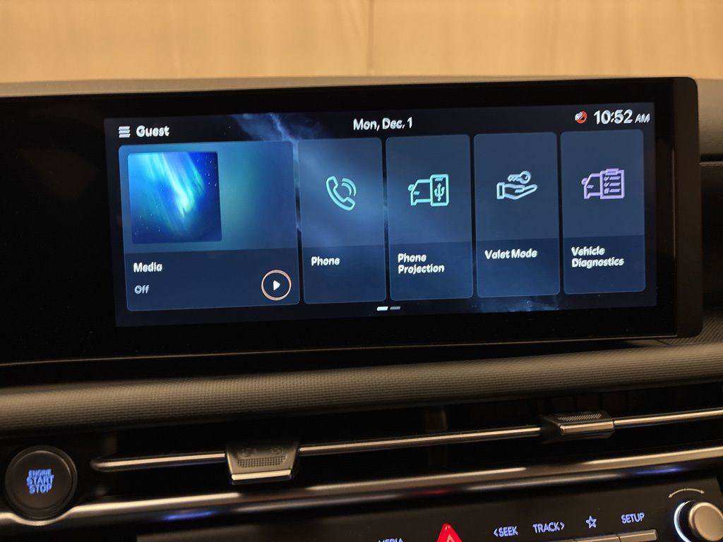 New 2025 Hyundai Tucson SE image 18