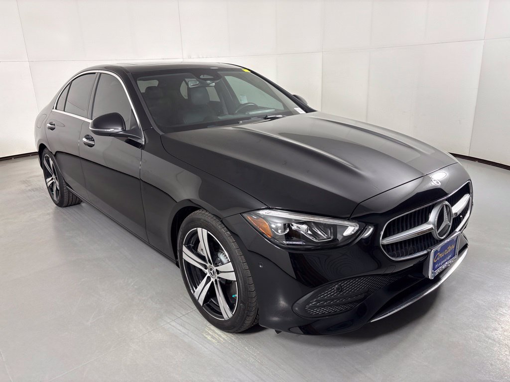 Used 2025 Mercedes-Benz C 300 4MATIC Sedan image 2