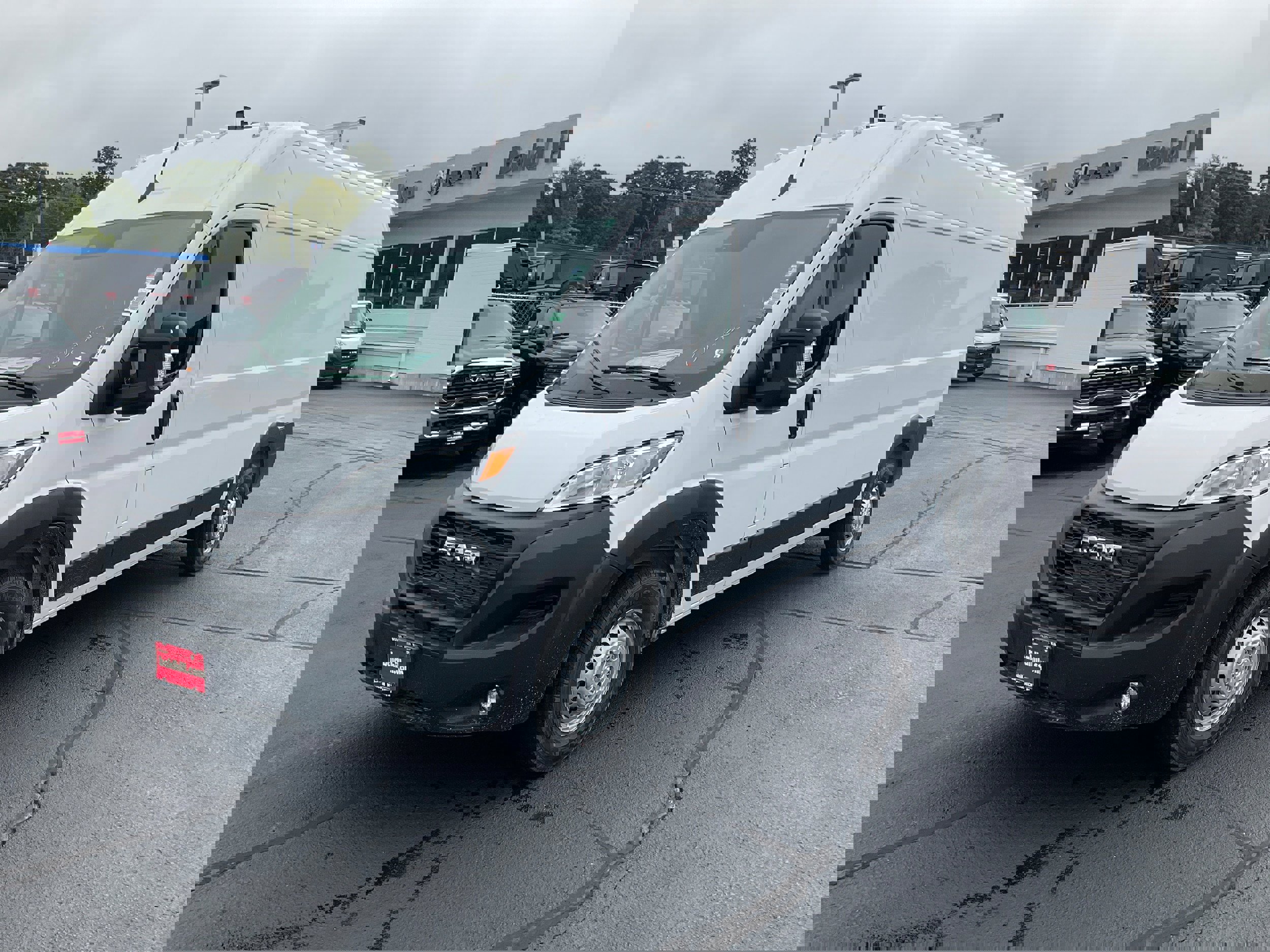 New 2025 RAM ProMaster 2500 w/ Convenience Group image 3