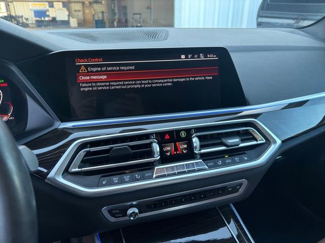 Used 2019 BMW X5 xDrive40i w/ M Sport Package AWD/4WD image 10