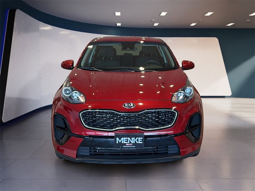 Used 2020 Kia Sportage LX image 2