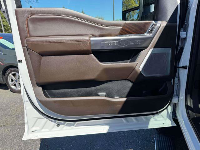 Used 2024 Ford F350 King Ranch w/ FX4 Off-Road Package AWD/4WD image 18