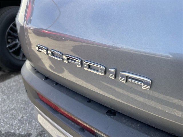 Used 2025 GMC Acadia Elevation image 10