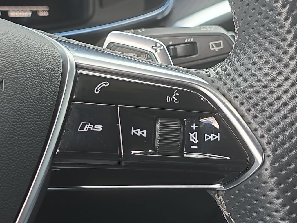Used 2024 Audi RS 6 performance AWD/4WD image 15