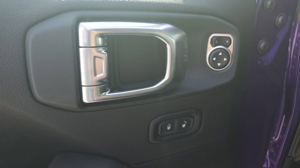 New 2026 Jeep Wrangler Unlimited Rubicon w/ Safety Group image 22