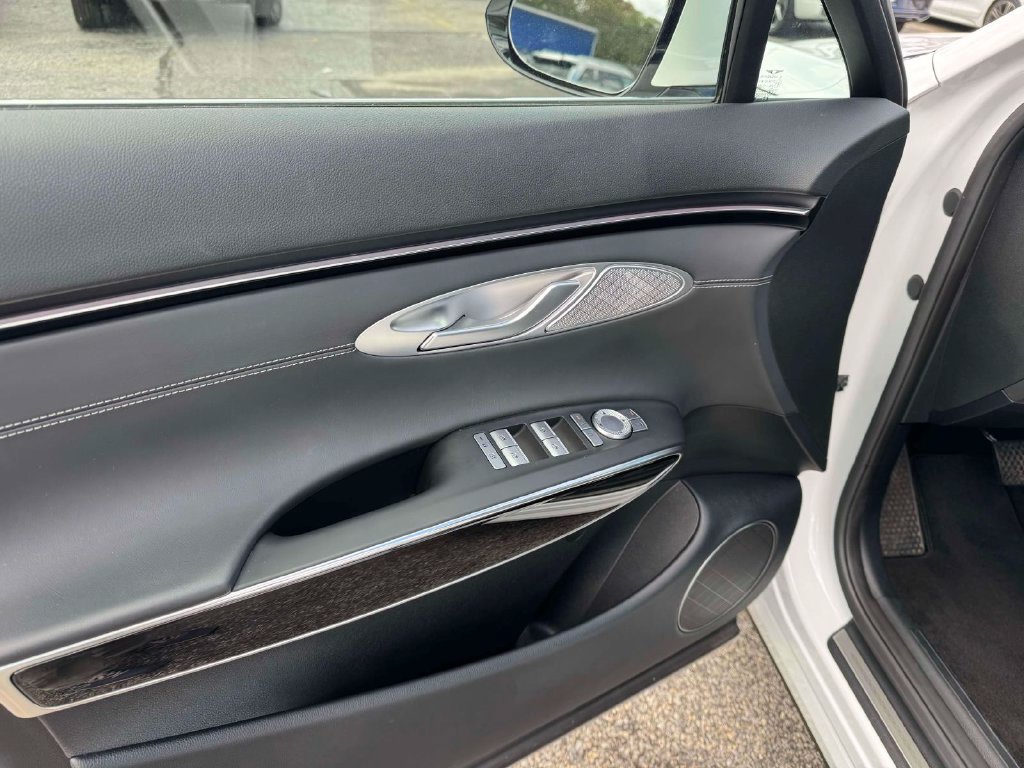 Certified 2026 Genesis GV70 2.5T AWD/4WD image 14