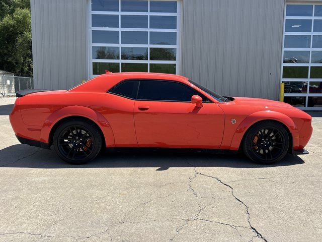 Used 2021 Dodge Challenger SRT Hellcat RWD image 2