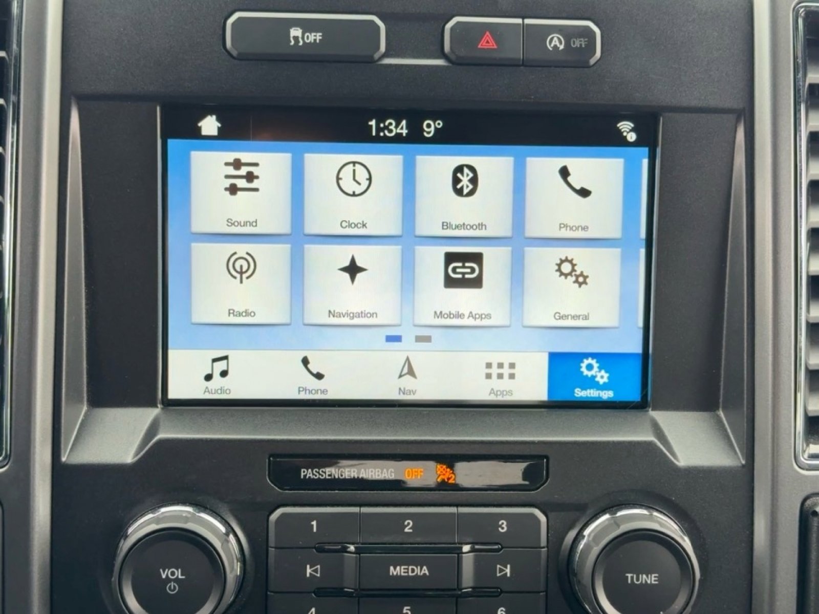 Used 2018 Ford F150 XLT w/ Equipment Group 302A Luxury image 27