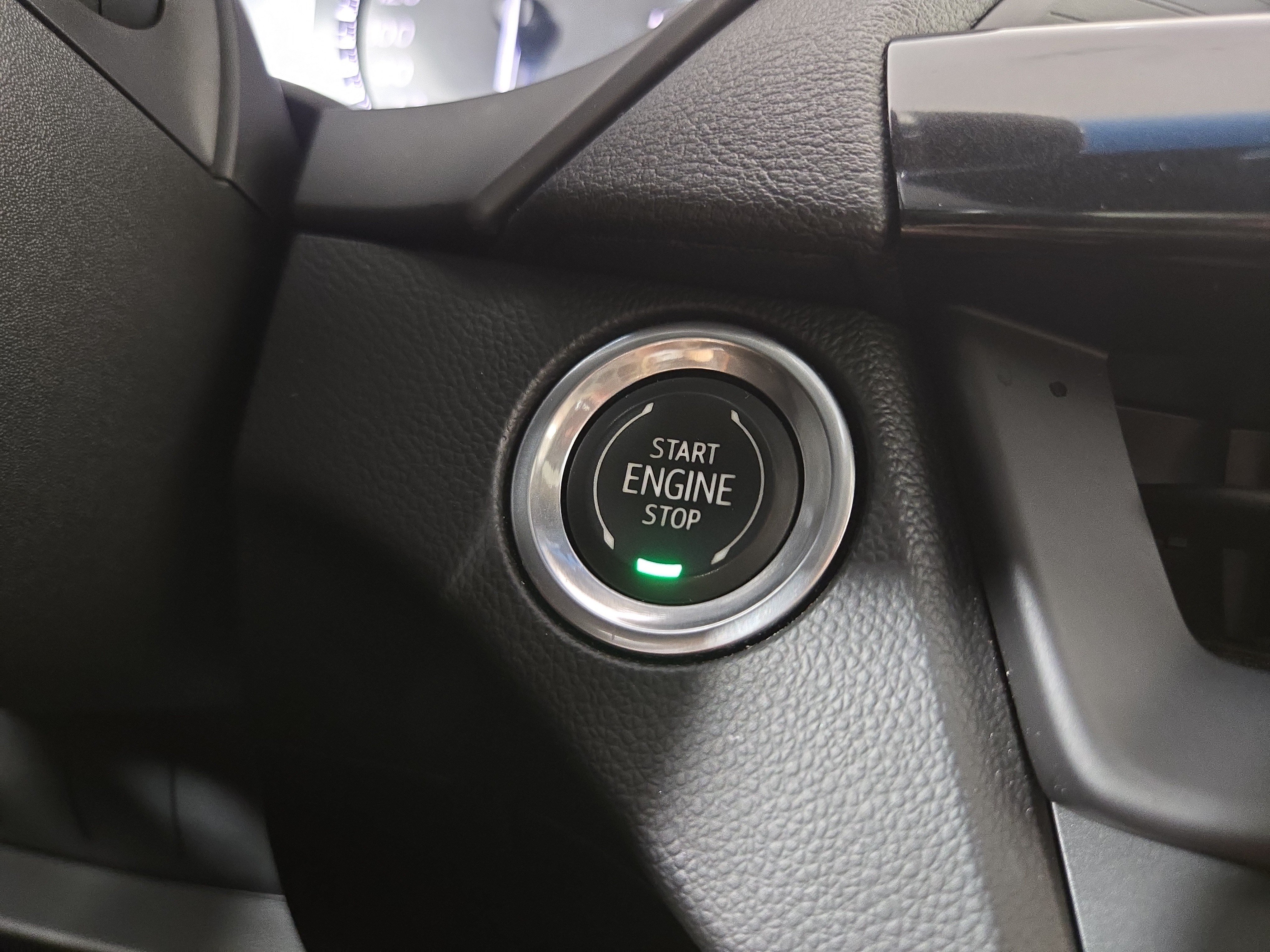 Certified 2020 Cadillac CT4 Premium Luxury AWD/4WD image 25
