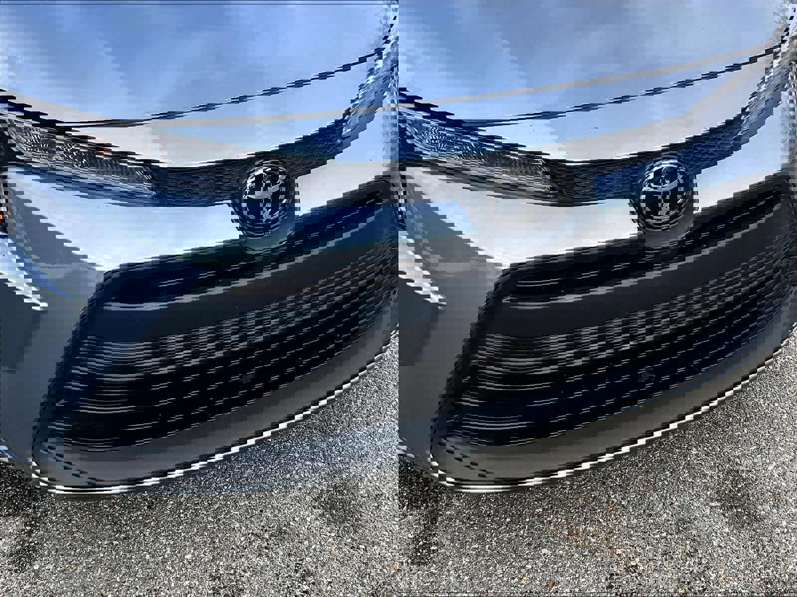 Certified 2024 Toyota Corolla LE image 31