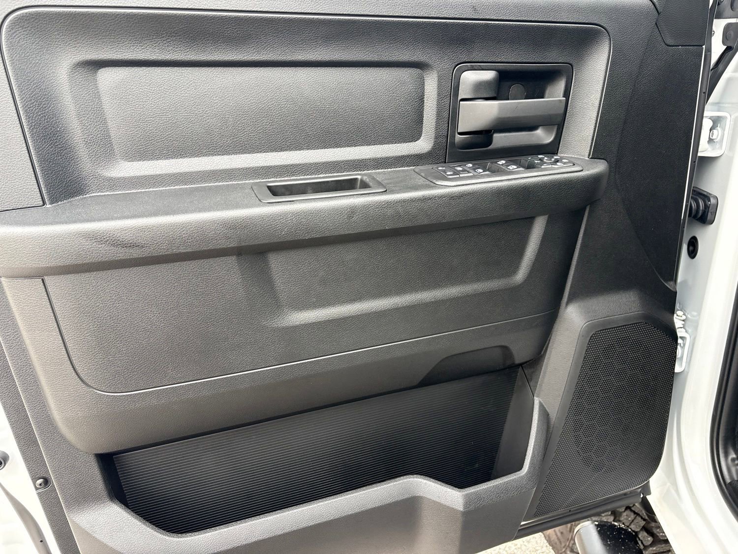Used 2026 RAM 2500 Warlock AWD/4WD image 10