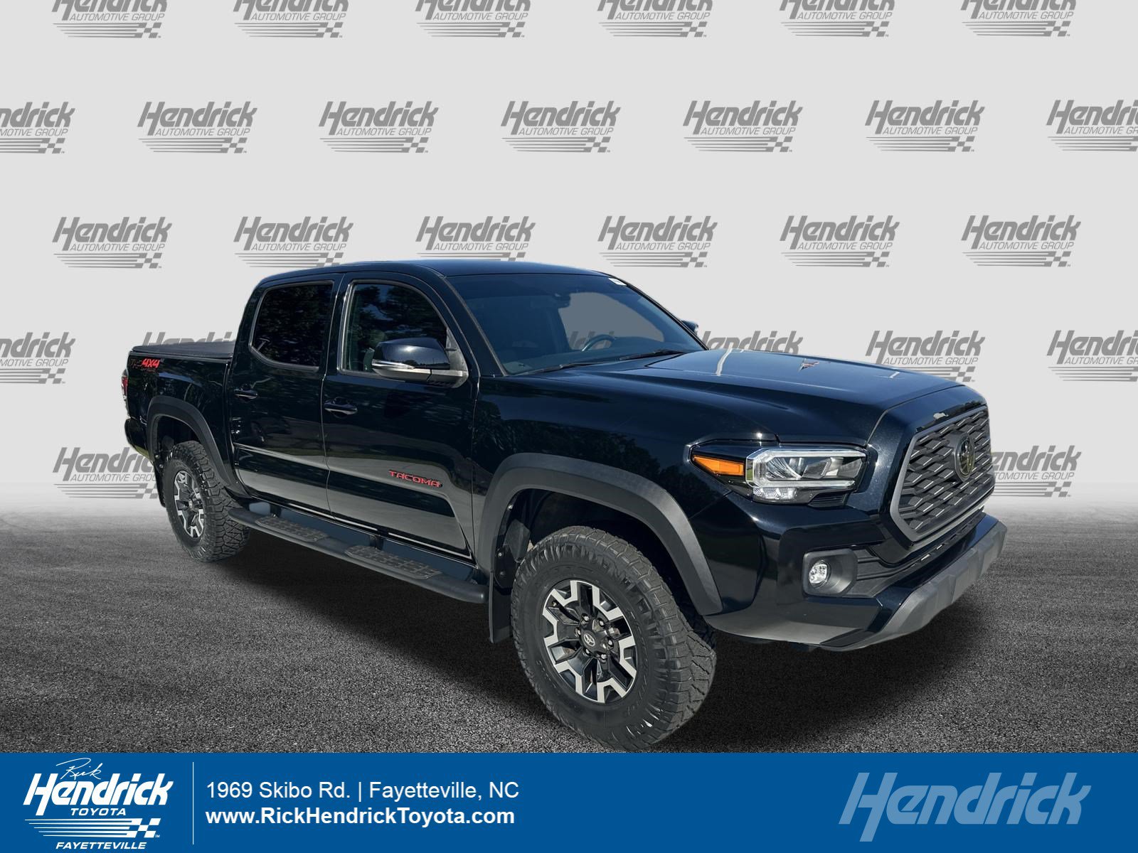 Certified 2022 Toyota Tacoma TRD Off-Road w/ Technology Package AWD/4WD image 1