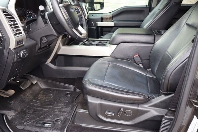Used 2017 Ford F250 Lariat w/ Chrome Package AWD/4WD image 15
