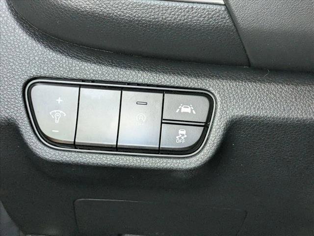 Used 2021 Kia Seltos SX w/ SX Sunroof Package image 12