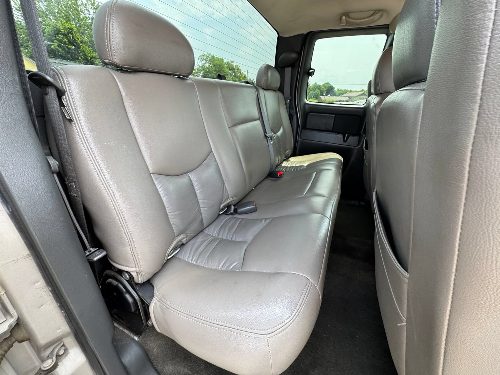 Used 2006 Chevrolet Silverado 1500 LT w/ Onstar Plus Package RWD image 27
