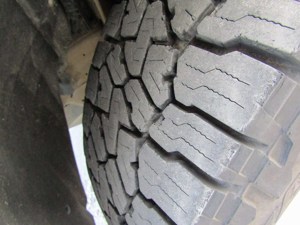 Used 2023 GMC Sierra 1500 SLT image 34