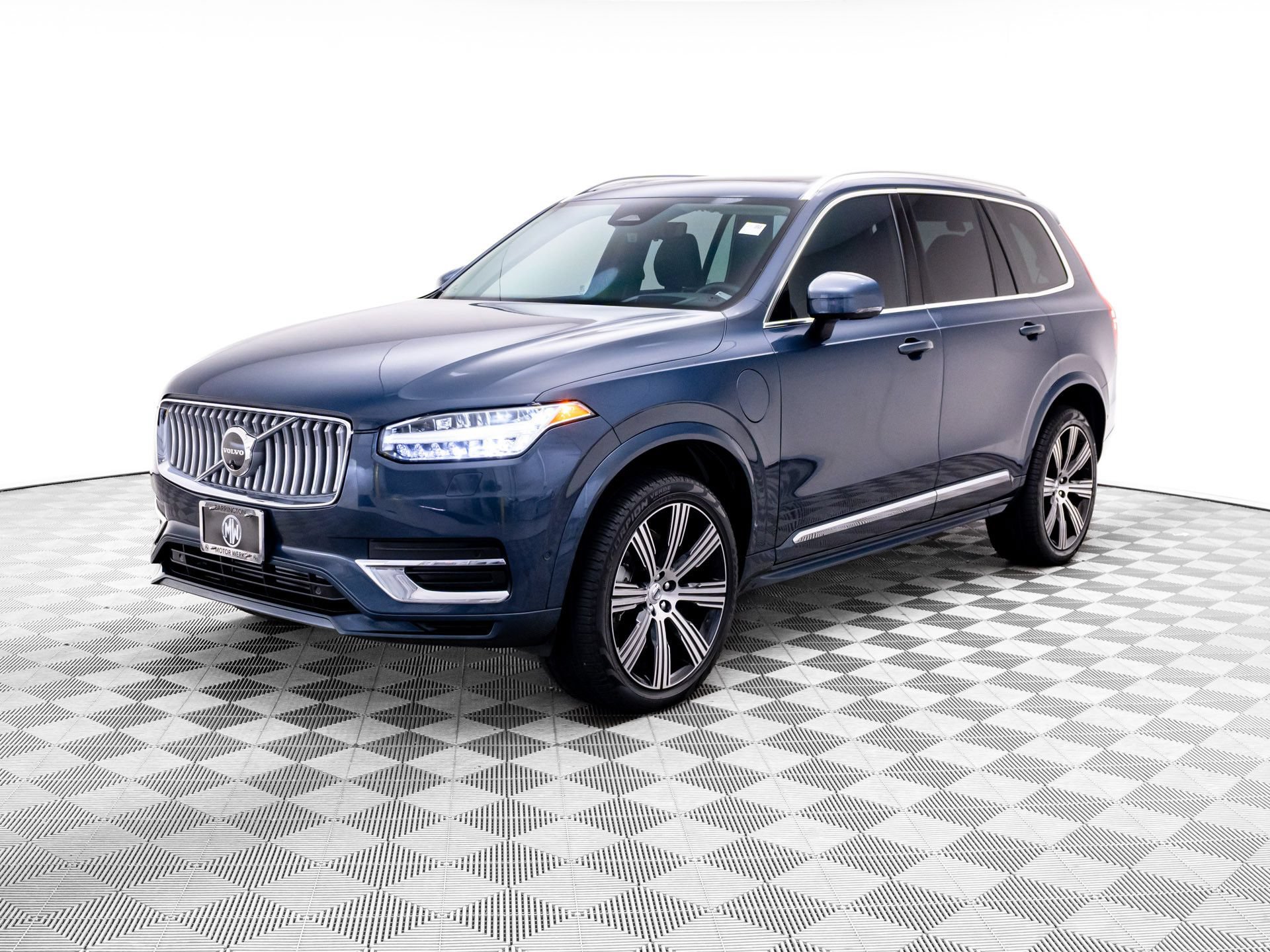 Used 2025 Volvo XC90 T8 Ultra w/ Protection Package Premier