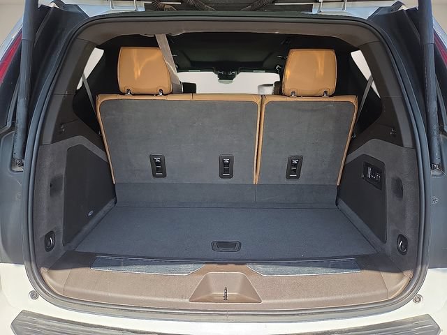 Used 2021 Cadillac Escalade Sport w/ Driver Assist Tech Package AWD/4WD image 9