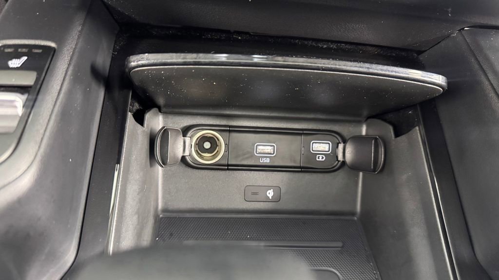 Used 2022 Kia Telluride S AWD/4WD image 28