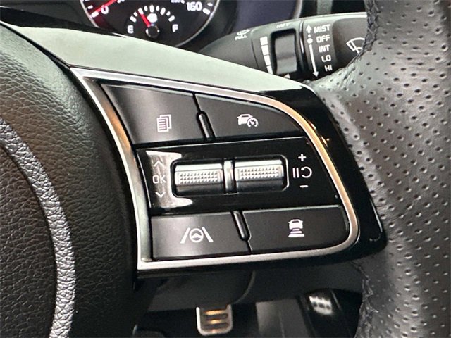 Certified 2024 Kia Forte GT-Line image 12