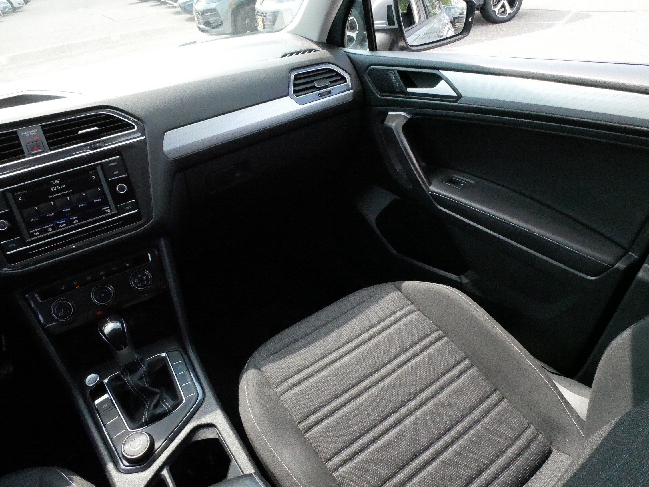 Used 2022 Volkswagen Tiguan S AWD/4WD image 11