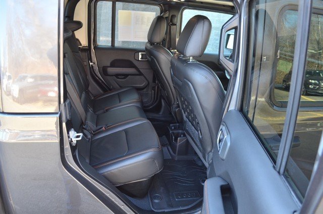 Used 2023 Jeep Gladiator Mojave w/ LED Lighting Group image 36
