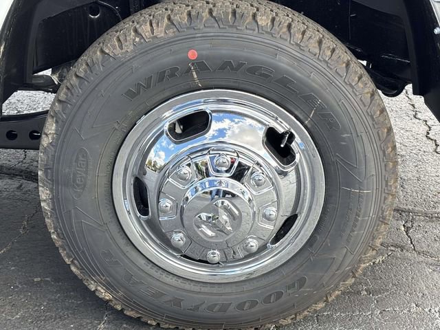 New 2026 RAM 3500 Tradesman image 33