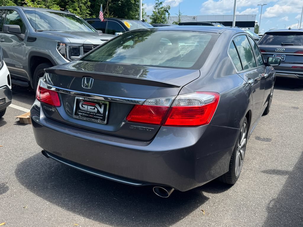 Used 2013 Honda Accord Sport image 3