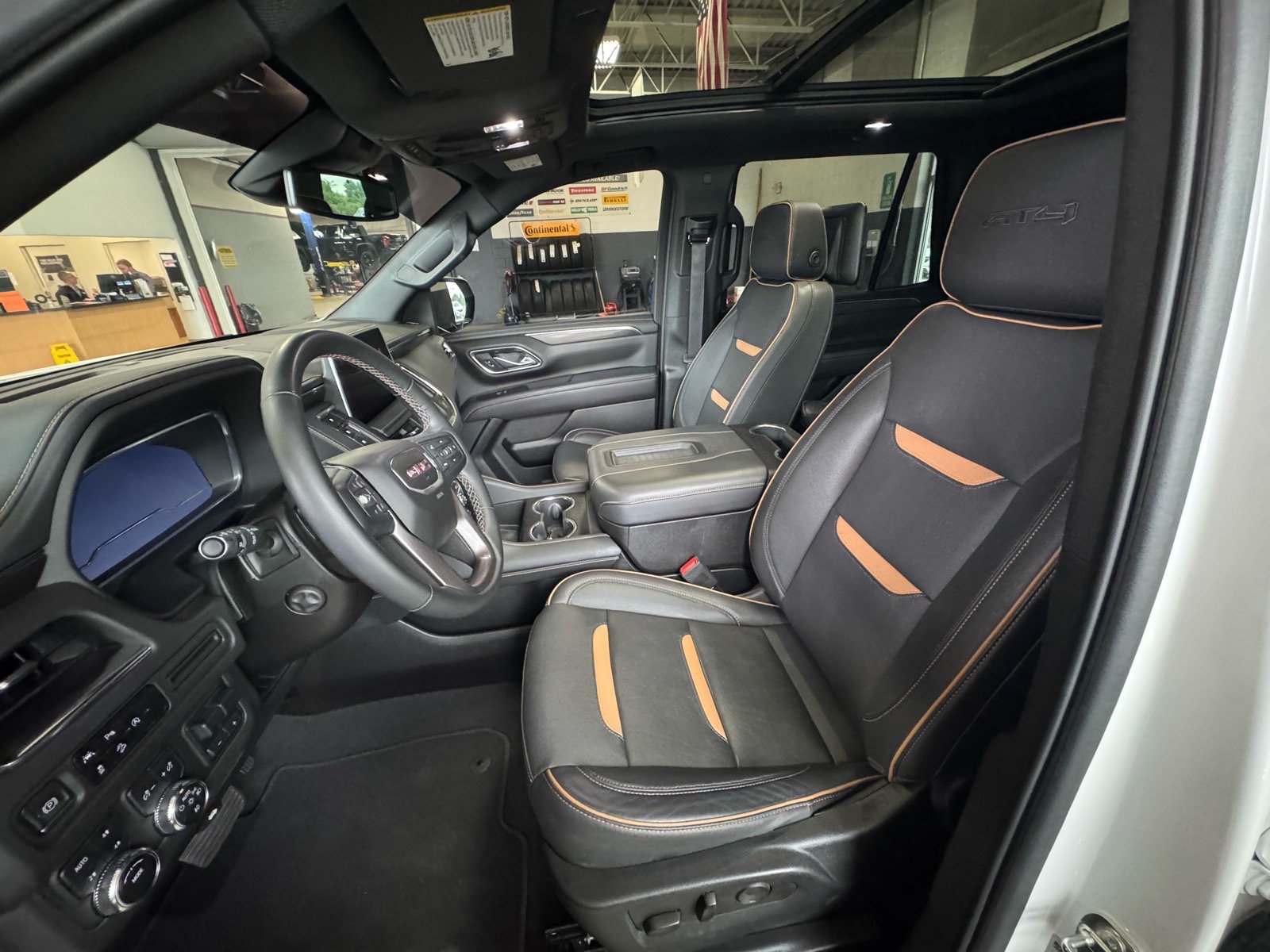 Used 2023 GMC Yukon AT4 w/ Max Trailering Package AWD/4WD image 23