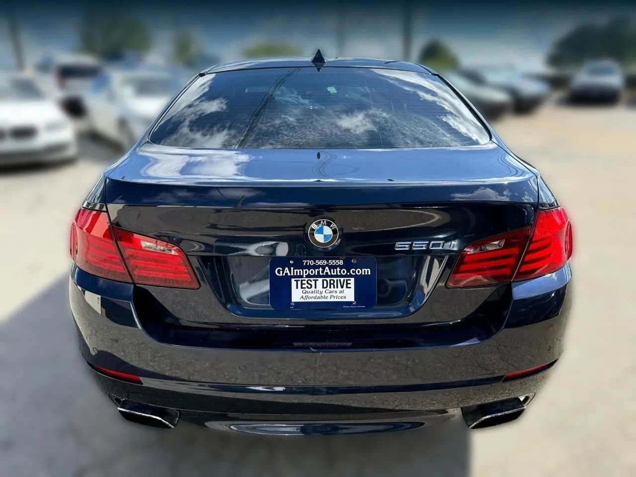 Used 2012 BMW 550i Sedan image 6