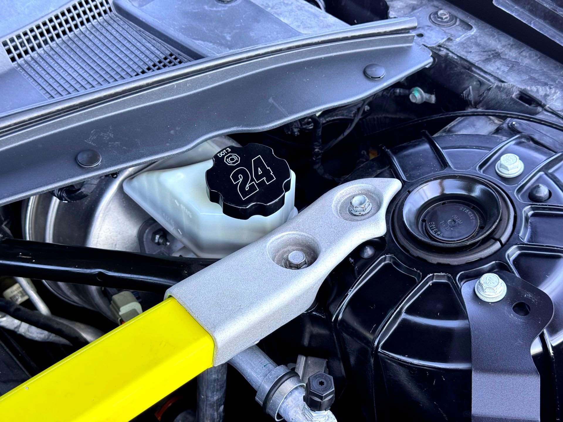 Used 2020 Chevrolet Camaro SS image 16